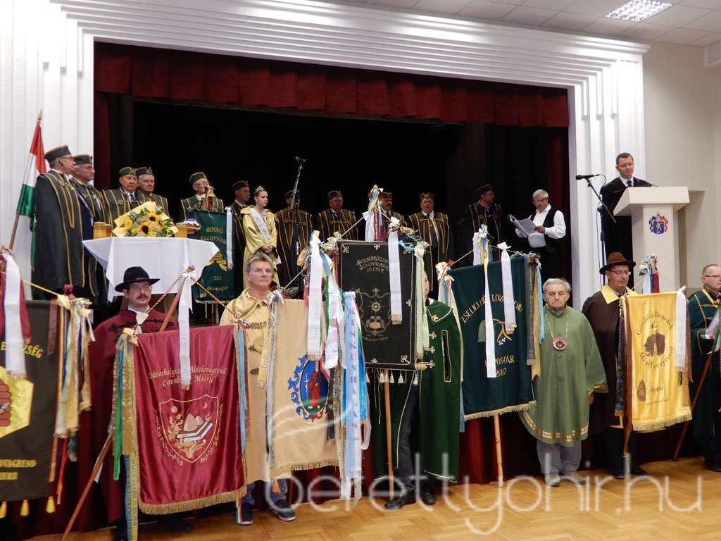 IX. Bihari Mézesnap 31